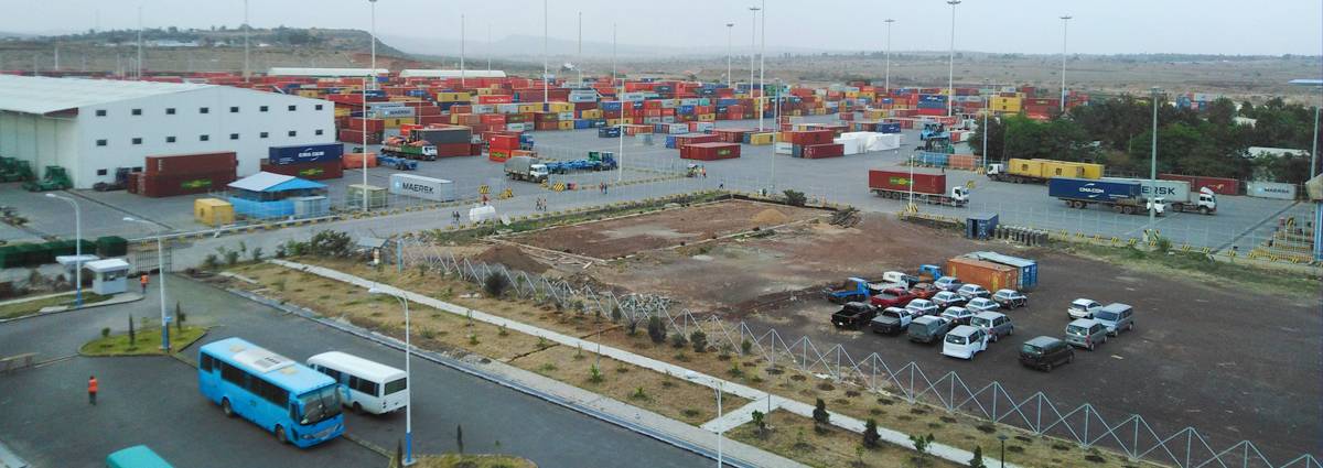 Truck inspection Galafi border 2017 Truck inspection Galafi border 2017